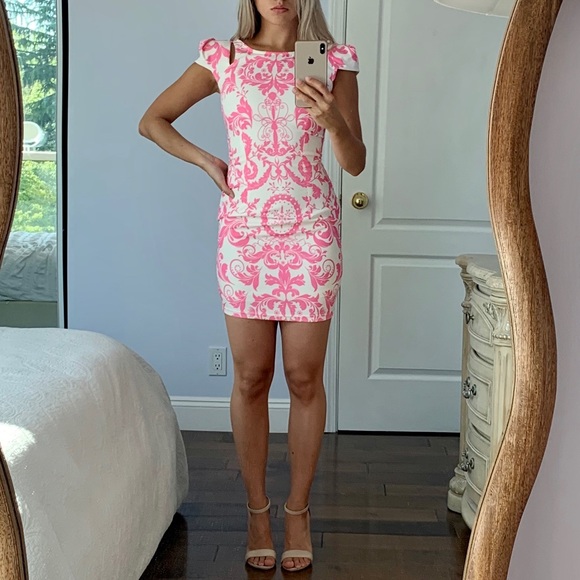 Miss Holly Pink French Floral Patterned Dress - Picture 2 of 8